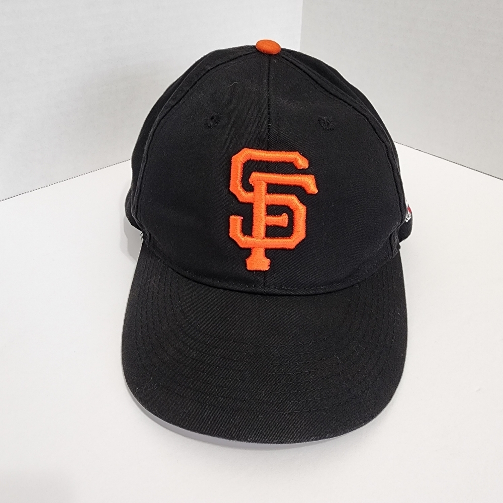 San Francisco Giants MLB Black Velcro Strapback Hat OC Sports OSFM